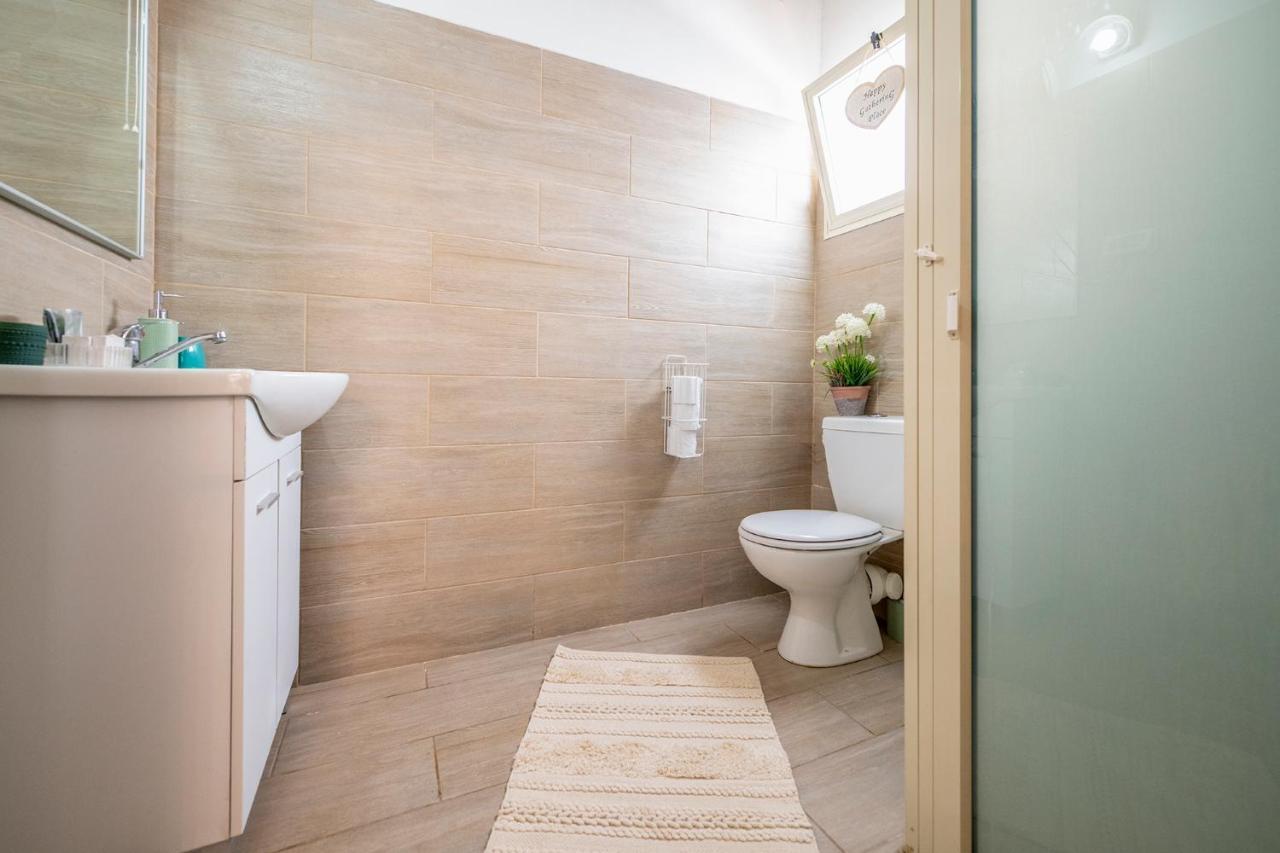 רז אירוח ברמה Villa Qaşrīn Екстериор снимка